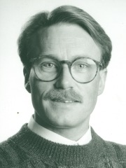 Fil:Ib Stenberg (1950-2015).jpg
