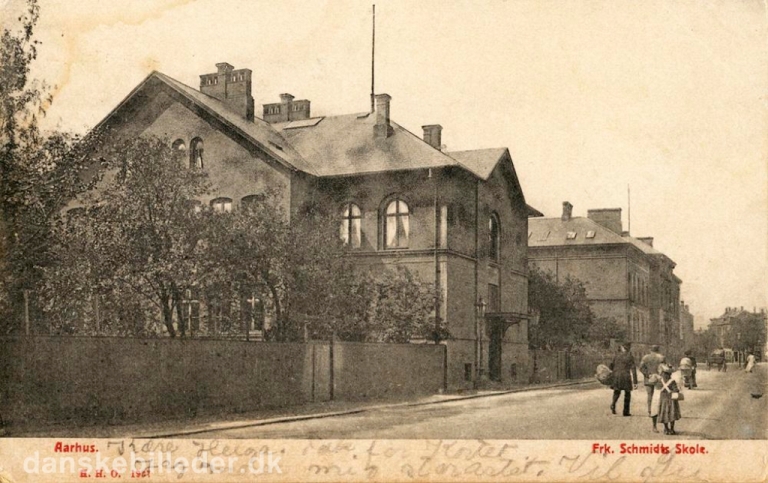 Fil:Elise Smiths Skole på Nørre Allé 35 (Ukendt) 1904.jpg