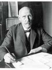 Fil:Anton Marinus Peter Petersen (1860-1943).jpg