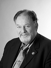 Fil:Flemming Knudsen (1946-).jpg