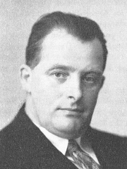 Fil:Laurits Sigvald Nielsen (1898-1954).jpg