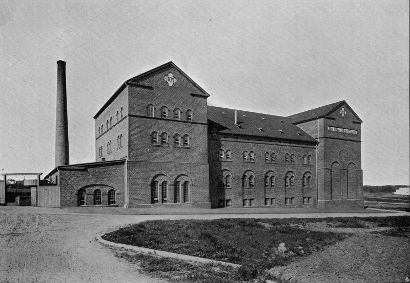 Fil:Jens Ormslevs Spritfabrik ca 1904.jpg
