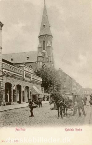 Katolsk Vor Frue kirke 1902.jpg