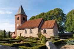 Oelsted Kirke2.jpg