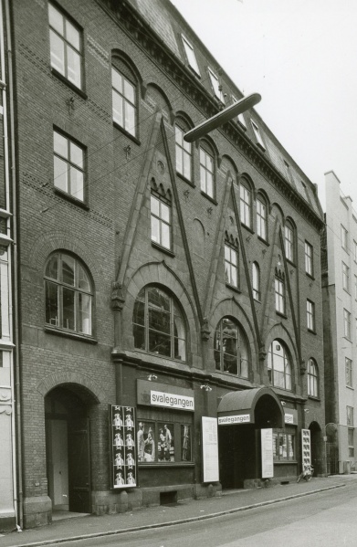 Fil:Svalegangen rosenkrantzgade.jpg