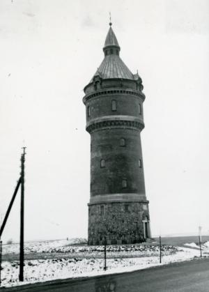 Aage Fredslund Andersen Vandtaarnet ved Randersvej 1940 Aarhusbilleder.PNG