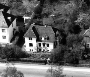 Koebmd Jensens Villa NS Bech Dalgas Avenue44.JPG