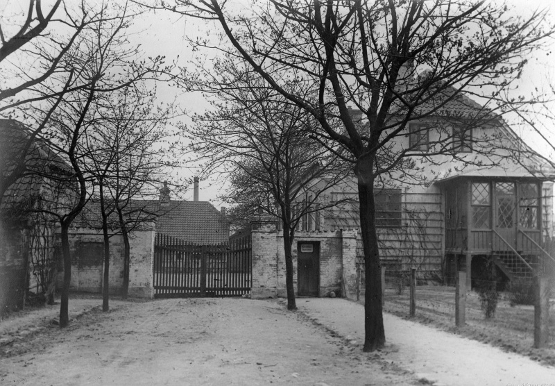 Fil:Jægergården, Jægergårdsgade 97, 1900, ukendt fotograf.jpg