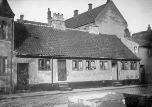 Legatbolig, Rosensgade 4-10, ca. 1900.jpg