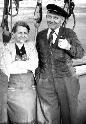 Peter og Anna Larsen, 1952.jpg