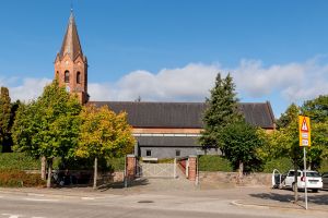 Holme Kirke.jpg