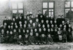 Mårslet Skole (Ukendt) 1886.jpg