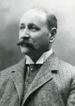 Viggo Ludvig Rahr.jpg