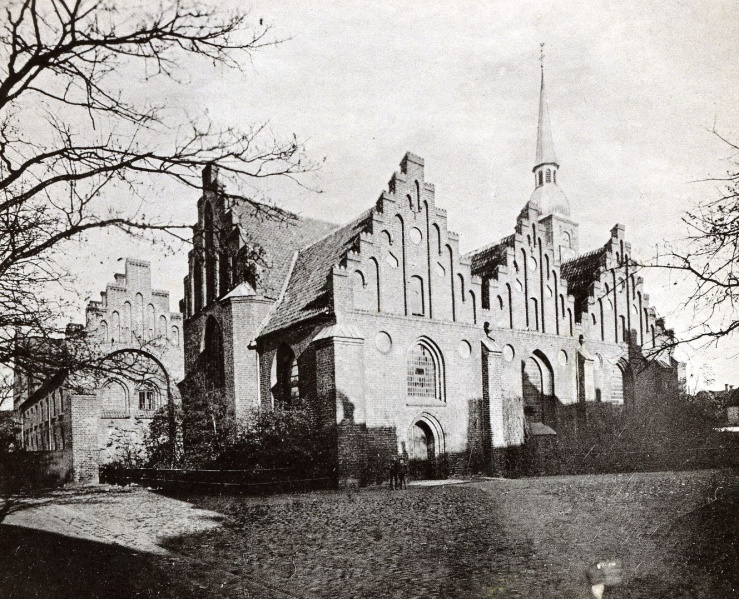 Fil:Vor Frue Kirke, Joseph Ludvig Kjær, ca 1898.jpg