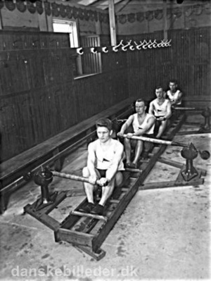 Aarhus Roklub (E. A. Ebbesen) 1924.jpg