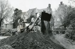Svømmestadion, gravearbejde.jpg