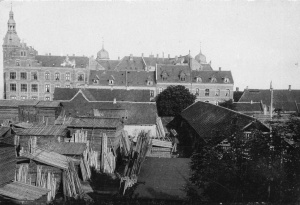 Toemmerplads Mejlgade.jpg