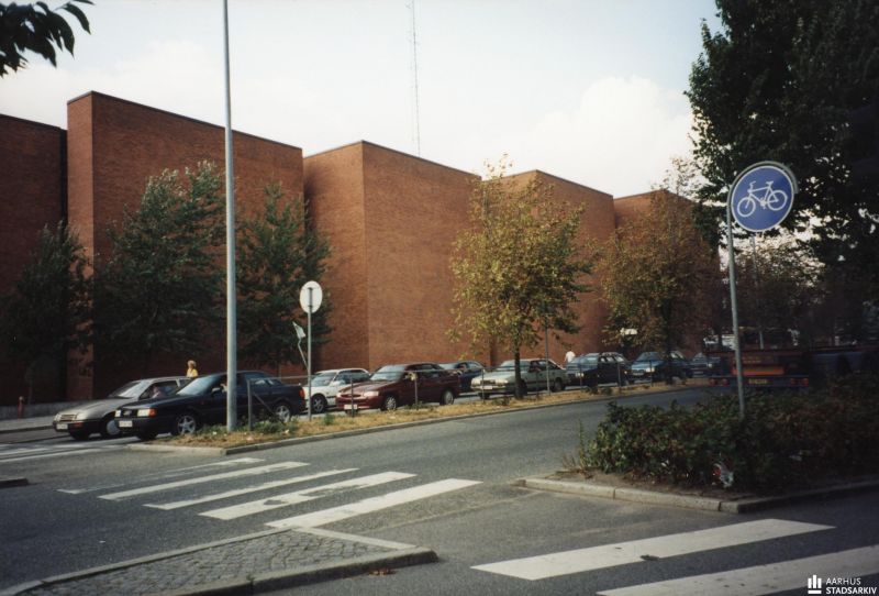 Fil:Aarhus politigaard ASK 1995.jpg