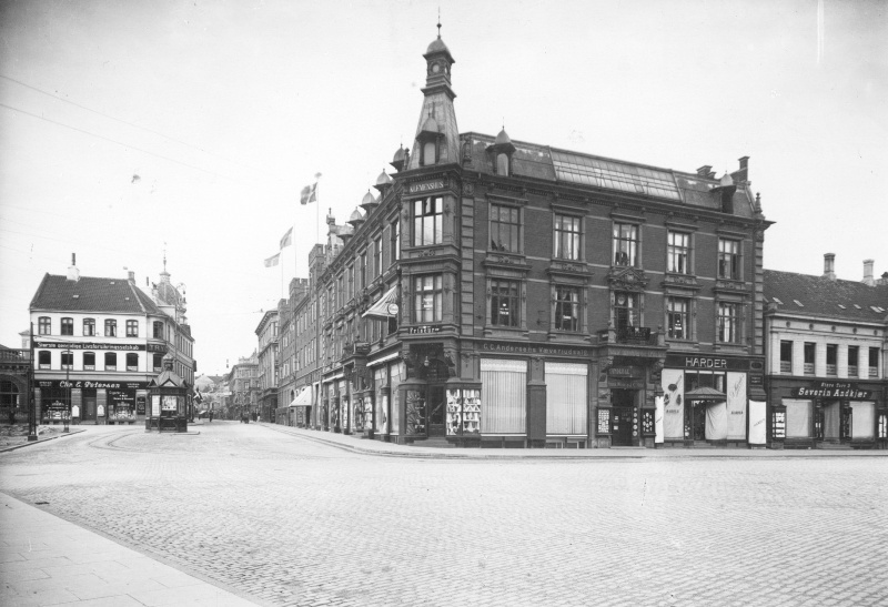 Fil:Klemenshus, Hammerschmidt, 1922.jpg