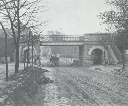Jernbanebroen Spanien ca 1895.jpg
