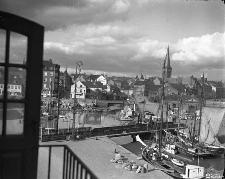 Fil:Vue over Aarhus Midtby.jpg