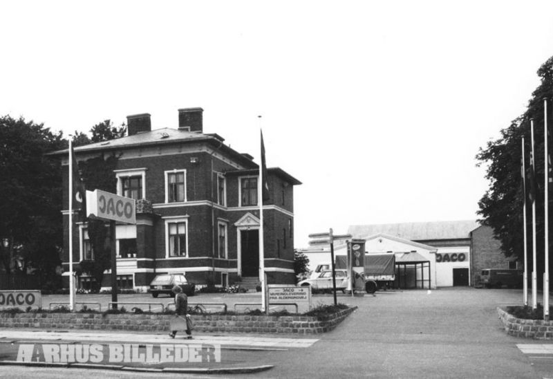 Fil:Trøjborgvej 74 (Villa Fairhill).jpg