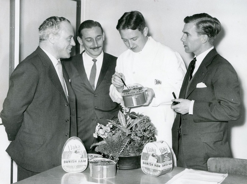 Fil:Jaka, Ib Rahbek-Clausen 1958.jpeg