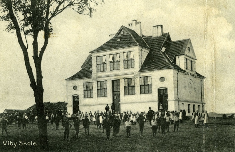 Fil:Viby Skole, 1906, Hans Andersen Ebbesen.jpg