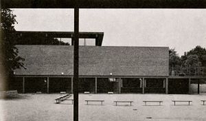 Nørre Boulevard skoles aulabygning (foto Thormas Pedersen og Poul Pedersen).jpg