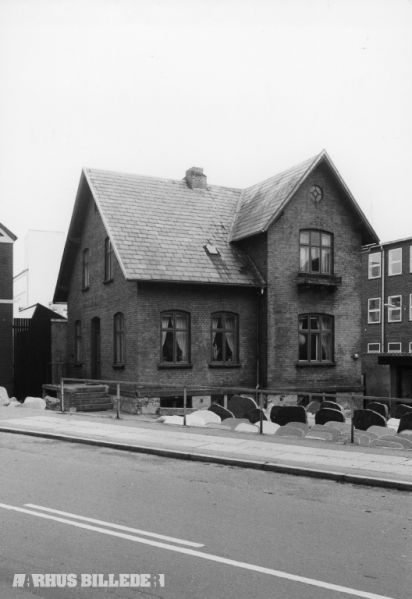 Fil:Kirkegårdsvej 2.jpg