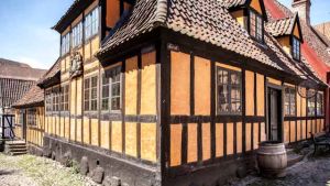 Kannikegadehuset Den Gamle By.jpg