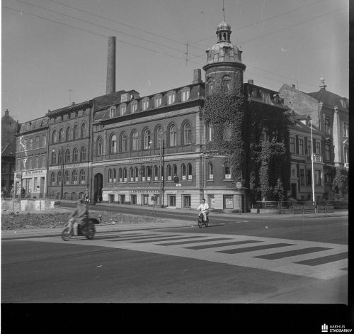000141972.jpg