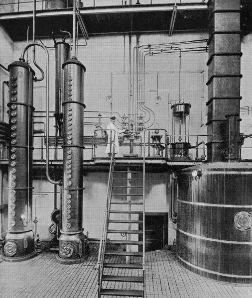 Fil:Jens Ormslevs Spritfabrik apparatrum.jpg