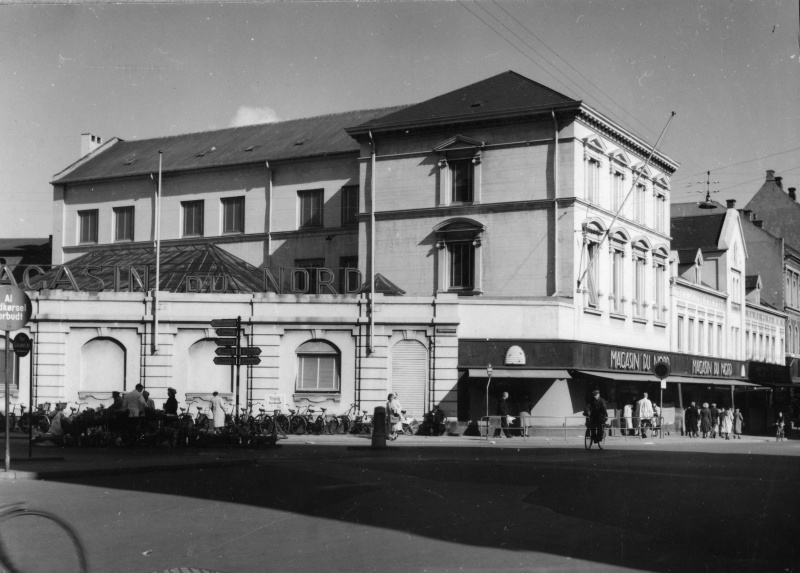 Fil:Magasin, 1954, Thomas Pedersen.jpg