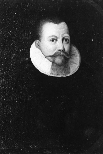 Fil:B775100 CD0115 051623.jpg