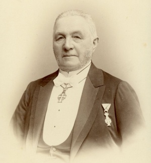 Hans Broge ca 1890.jpg