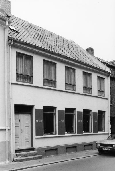 Fil:B775100 CD0143 053028 poul pedersen vesterport6 1982.jpg