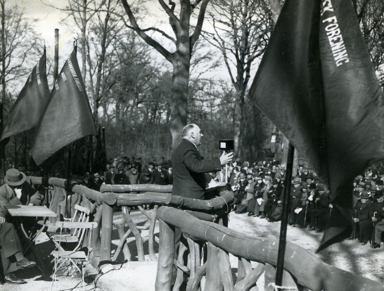 Fil:Leonhard Hansen, Fotograf Aage Fredslund Andersen.jpg
