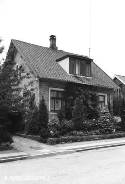 Fil:Barthsgade 15 (villa fredebo).jpg