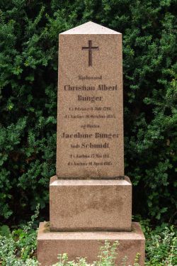 Gravsten Bünger.jpg
