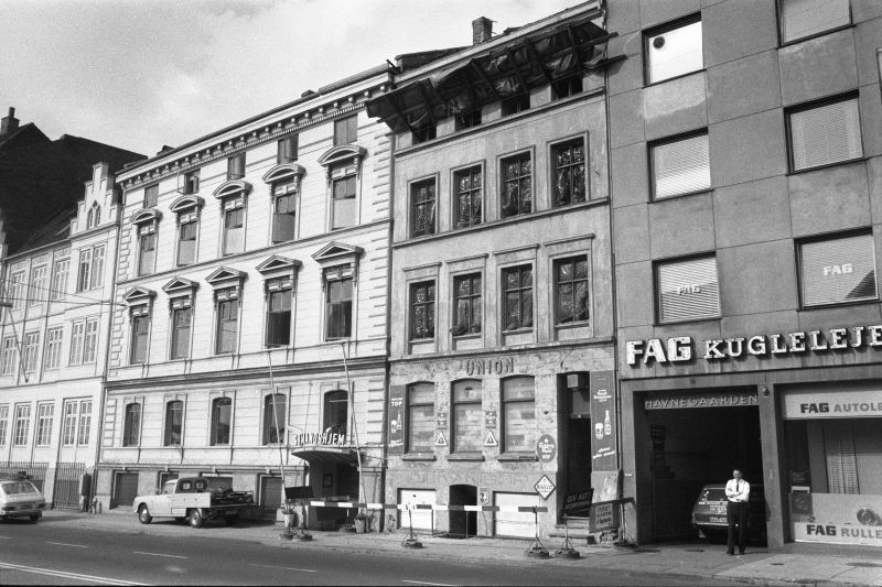 Fil:Havnegade 18 foer nedrivning.jpg