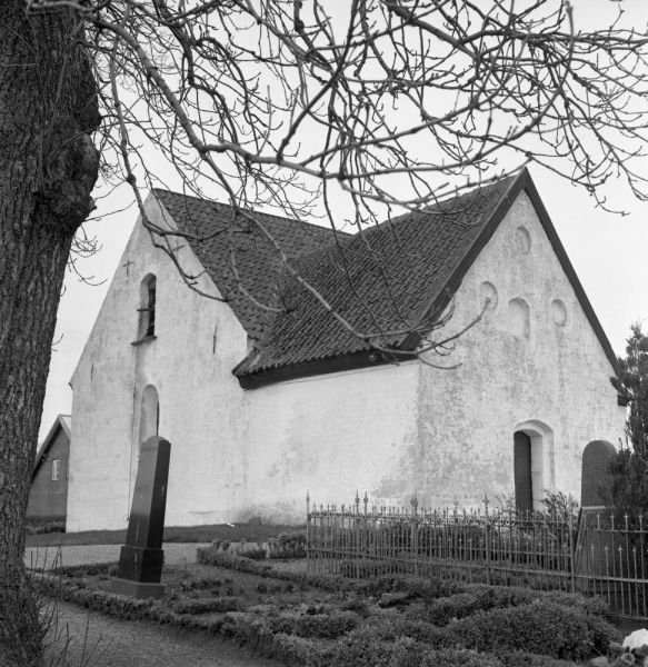 Fil:Elev Kirke, Børge Andre Venge 1956.jpg